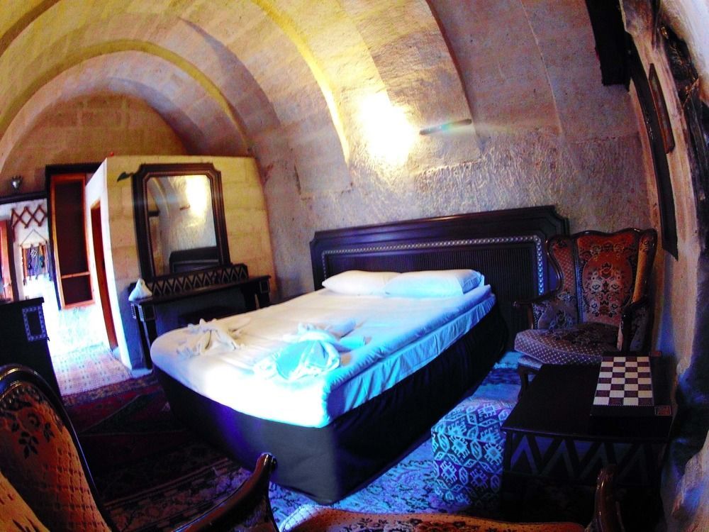 Hotel Cappadokiss Cave House à Göreme Extérieur photo