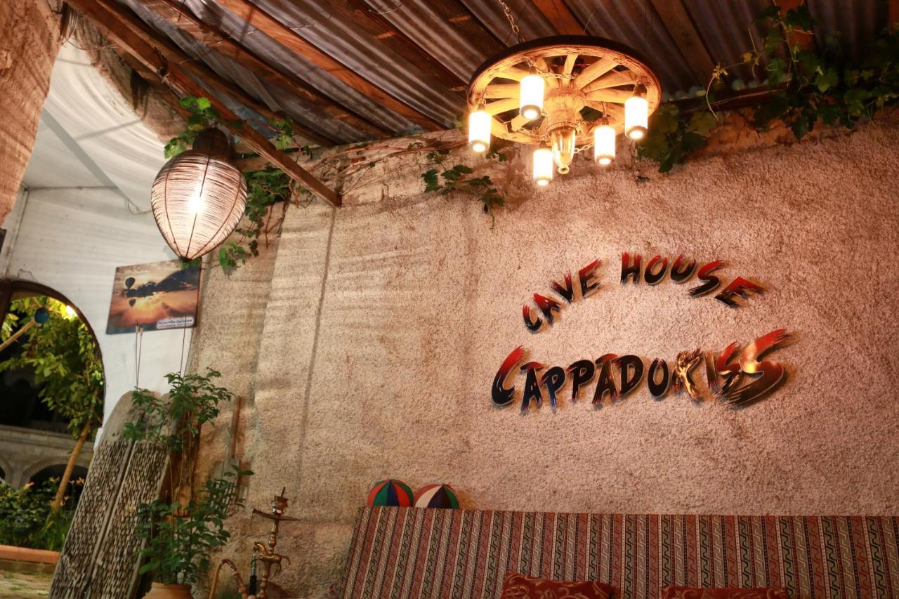 Hotel Cappadokiss Cave House à Göreme Extérieur photo