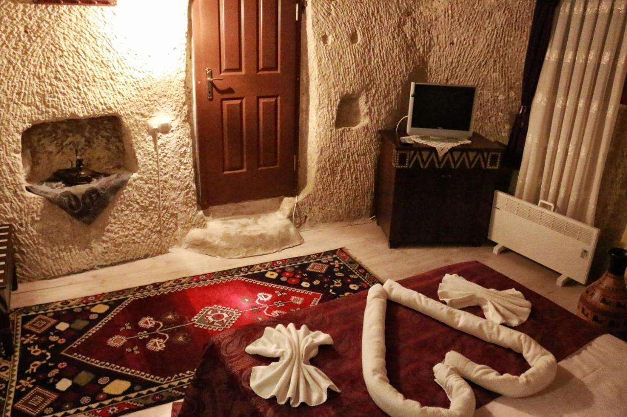 Hotel Cappadokiss Cave House à Göreme Extérieur photo