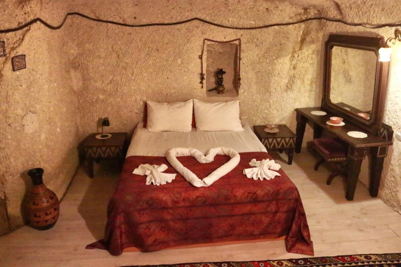 Hotel Cappadokiss Cave House à Göreme Extérieur photo