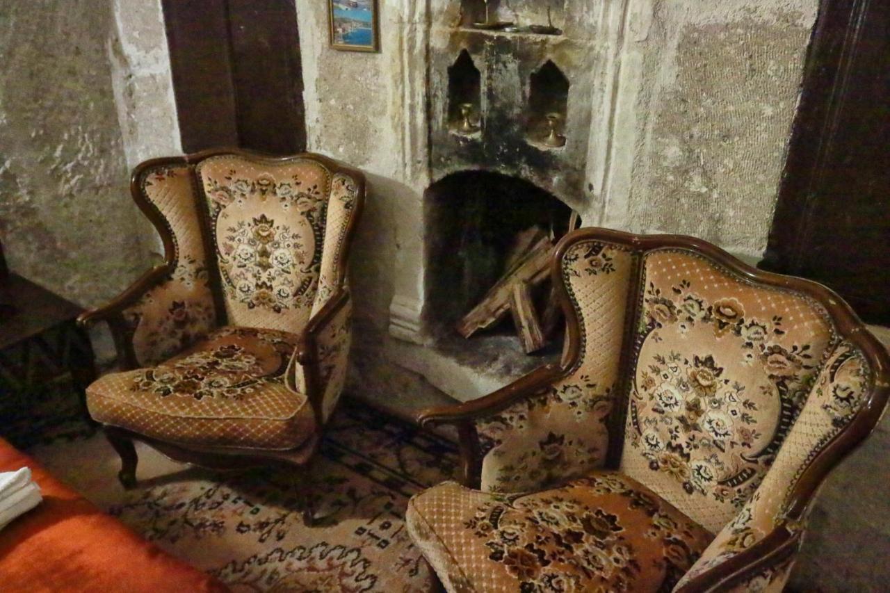 Hotel Cappadokiss Cave House à Göreme Extérieur photo