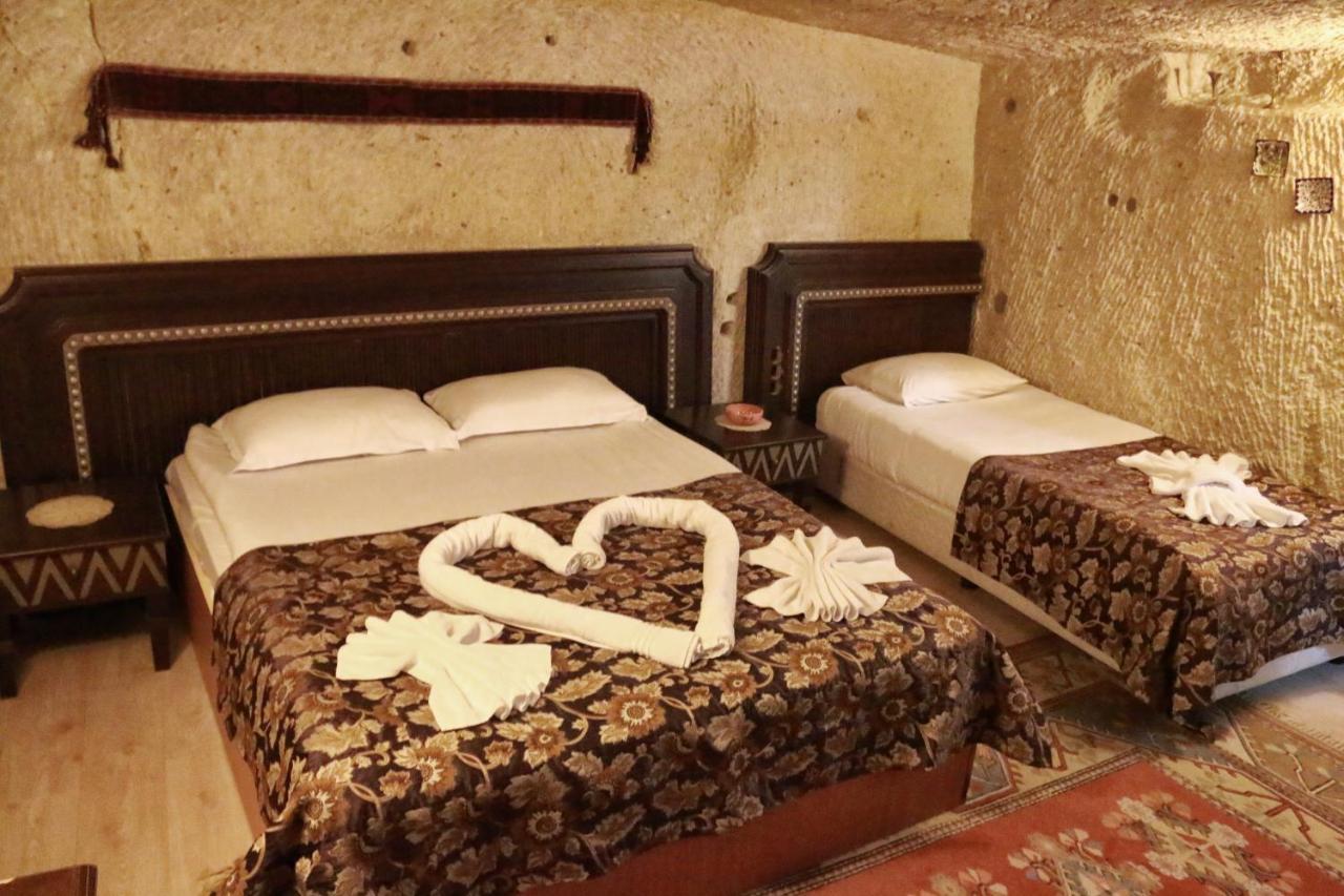 Hotel Cappadokiss Cave House à Göreme Extérieur photo