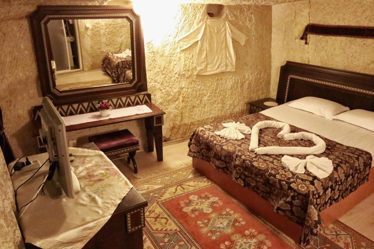 Hotel Cappadokiss Cave House à Göreme Extérieur photo